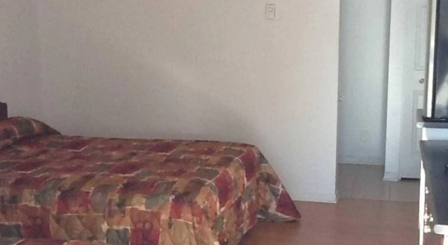 Motel Bryson, Buchen Sie Motel Bryson Pontiac