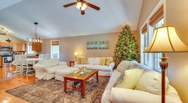Private Community Beach: Family Conway Retreat!