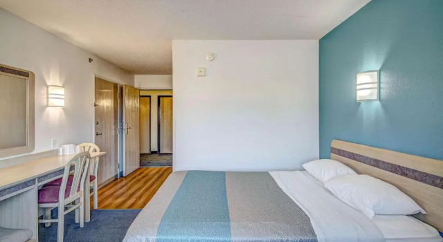 Standard Doppel Zimmer Econo Lodge