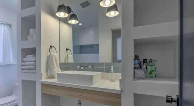 Коттедж с 2 комнатами Stunning Wine Country Gem With Hot Tub + Patio!