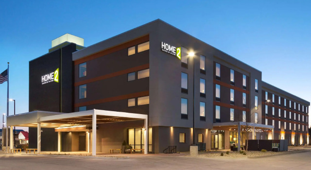 Номер Standard Home2 Suites by Hilton Champaign/Urbana