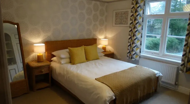 Spacious Apartment in Winchester, Varaa Huoneisto Asunnot kohteessa Merseyside, Huoneisto