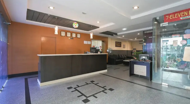 Hotel Royal Palms, 예약 호텔 Dundigal Telingana state
