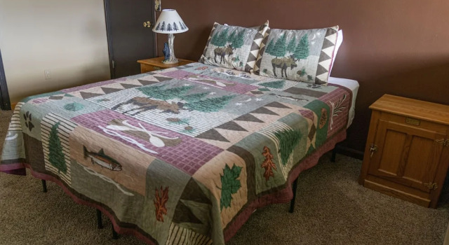 Семейный номер Standard с балконом и с видом на озеро Estes Lake Lodge