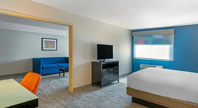 Двухместный люкс Holiday Inn Express San Bernardino Colton by IHG