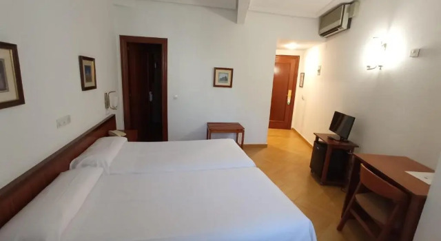 Двухместный номер Standard Hotel ELE Acueducto