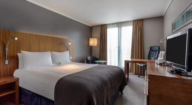 Двухместный номер Standard с видом на Камден Holiday Inn London Camden Lock by IHG