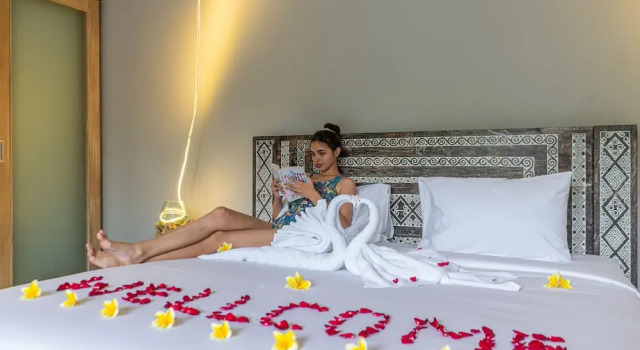 Brand New luxury 3BR Villa Ethnic Ubud 2, Rezerwuj Willa Domki letniskowe w Bali, Domek