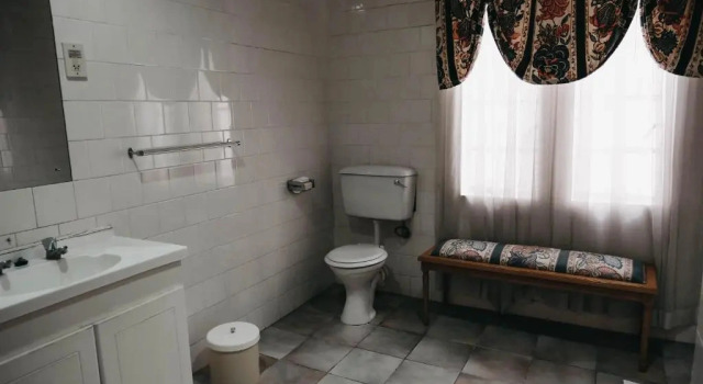 Четырёхместный люкс Standard Karoo Country Inn