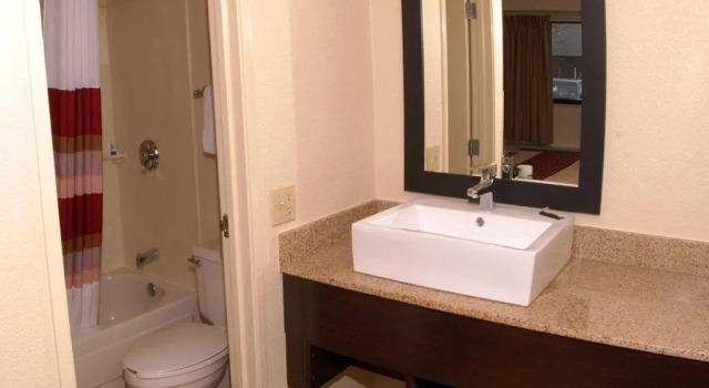 Двухместный номер Deluxe Red Roof Inn PLUS Henderson