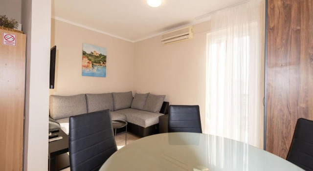 Amazing Apartment in Starigrad With 1 Bedrooms and Wifi