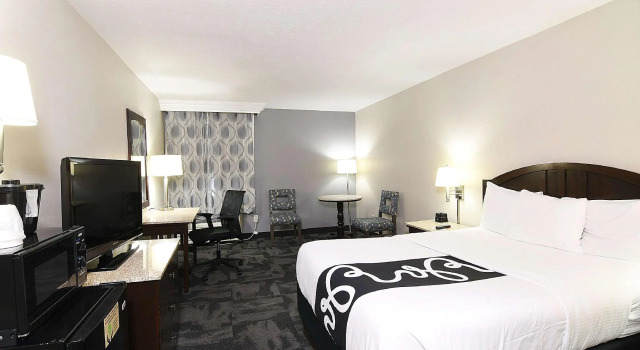 Двухместный номер Standard La Quinta by Wyndham Springfield South
