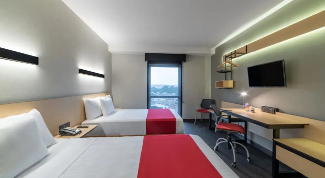 Четырёхместный номер Standard City Express by Marriott Lagos de Moreno