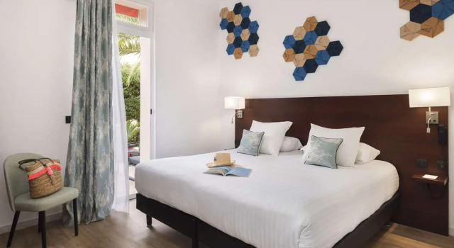 Двухместный номер Superior с видом на море Best Western Hôtel des Orangers Cannes