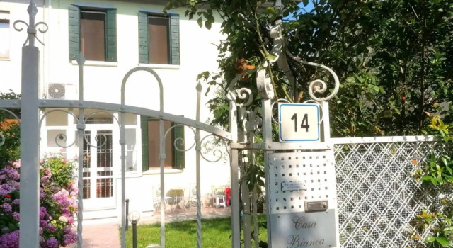 Коттедж Casa Bianca