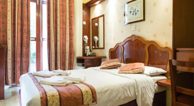 Двухместный номер Superior Dolphin Hotel