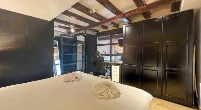 Stay Unique Apartments Est, Забронировать Апартаменты/квартира Апартаменты Барселоны, рядом с Площадь Джорджа Оруэлла, Апартаменты/квартира