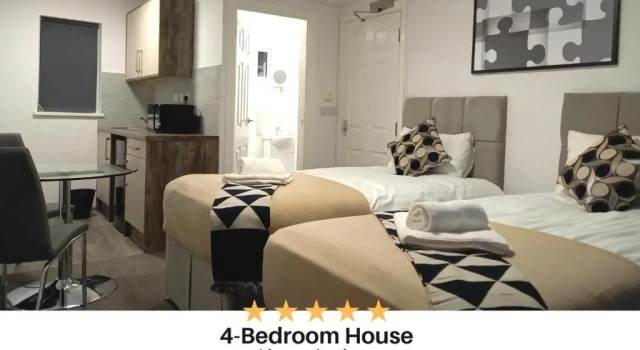Коттедж 4 Bedroom Contractor Accommodation Chadburn