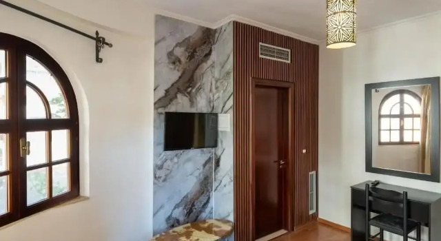 Номер Comfort Hotel Di Monte Cristo - Roof Pool