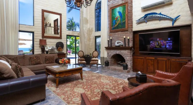 Casa Corazon the Heart House Spacious Modern Spanish Home with Beautiful Views Sleeps 16, Rezerwuj Hotel Hotele w Baja California Sur z parkingiem, Parking