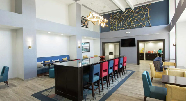 Hampton Inn & Suites Ankeny, 예약 호텔 앤케니 Iowa