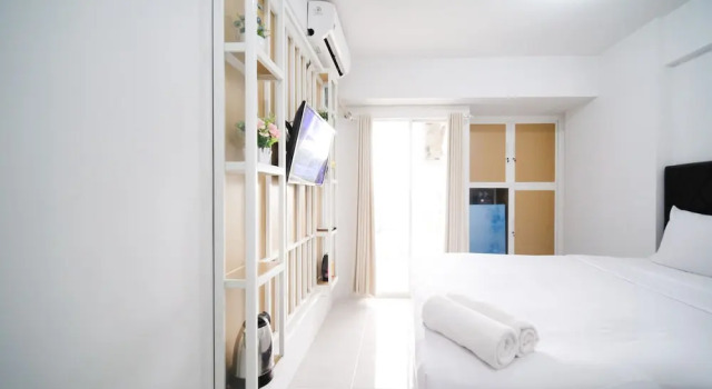Студия New Studio Apartment With Strategic Location At Suncity Residence