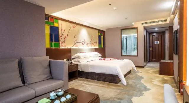 Номер Deluxe Nan Guo Hotel