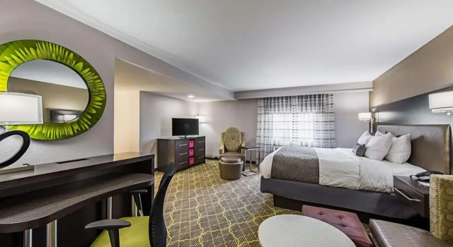 Ramada Clemson, Забронировать Отель Отели Южной Каролины с завтраком, Завтраки