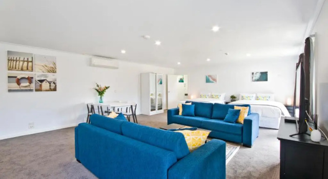Семейная студия Lorne Bay View Motel
