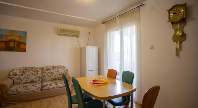 apartment Summer 3sp, Book Apartment Sutomore Bar County