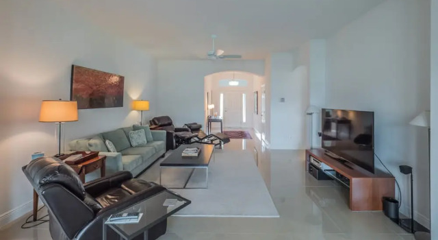 Pickering Path 917 by White Pelican VR, Buchen Sie Hotel The Villages 