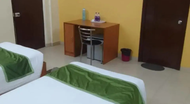 55 B Guest House, Rezerwuj Pensjonat Kalkuta 