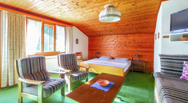 Chalet Marie Rosa, Prenota Chalet Hotel a Canton Berna con parcheggio, Parcheggio