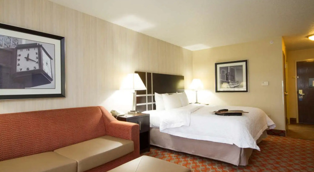 Standard Zimmer Hampton Inn Marshall