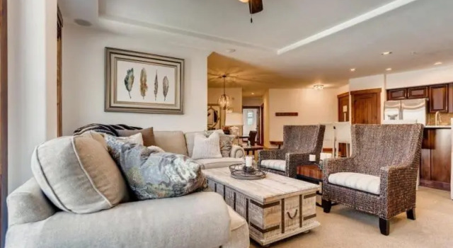 Breckenridge Crystal Peak Lodge 3 Bedroom Condo, 5-Star Ski-in Ski-out Location!, Забронировать Отель Отели Брекенридж с парковкой, рядом с Trygve's Platter Chair Lift, Парковка