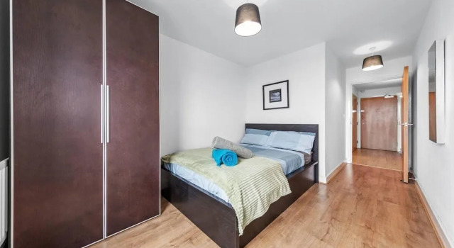 Lovely & Cosy 2 Beds London Skyline View, Забронировать Отель Лондон Большой Лондон, рядом с Каннинг Таун