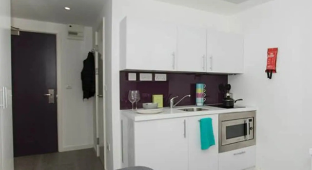 Bright Studios EALING