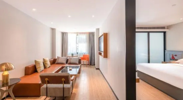 Люкс Deluxe City Garden Hotel (Dongguan Shipai Park Branch)