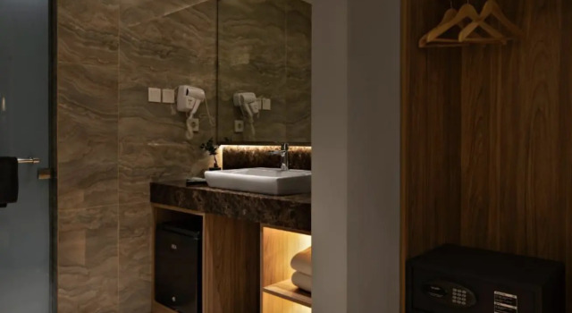 Двухместный номер Deluxe Grand Orchardz Hotel Rajawali Kemayoran
