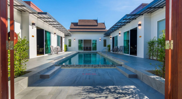 Phuket La Siesta, Naiharn Beach