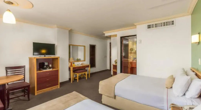 Четырёхместный номер Standard Hotel Estoril