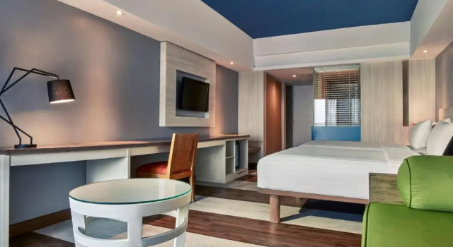 Luxo Casal quarto varanda e com vista para o mar Mercure Convention Centre Ancol