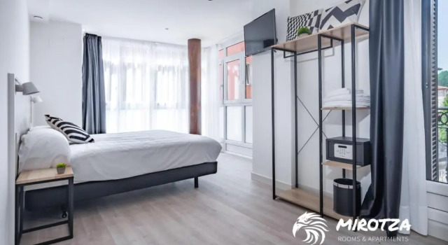 Трёхместный номер Standard MIROTZA ROOMS AND APARTMENTS