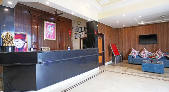 Hotel Jagdish Residency, Забронировать Отель Отели Джамму и Кашмира с парковкой, Парковка