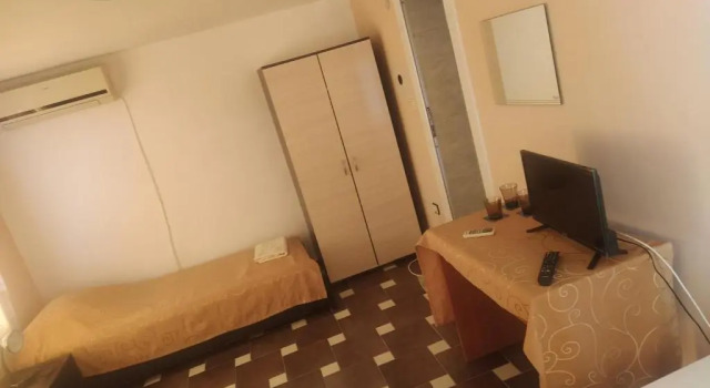 Трёхместный номер Standard с балконом и с красивым видом из окна Eli Guest House