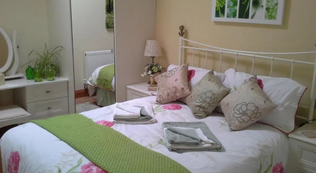 Courtyard Cottage, Rezervasyon Tatil Evi Merseyside villalar, Villa