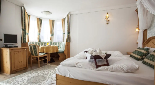 Трёхместный семейный номер Standard с балконом Hotel Chalet allImperatore