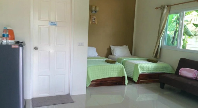 Nadee resort, Varaa Lomakeskus Hotellit North-Eastern Thailand pysäköinnillä, Pysäköinti