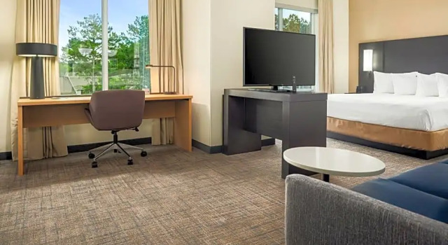 Четырёхместный люкс c 1 комнатой Residence Inn by Marriott Decatur Emory Area
