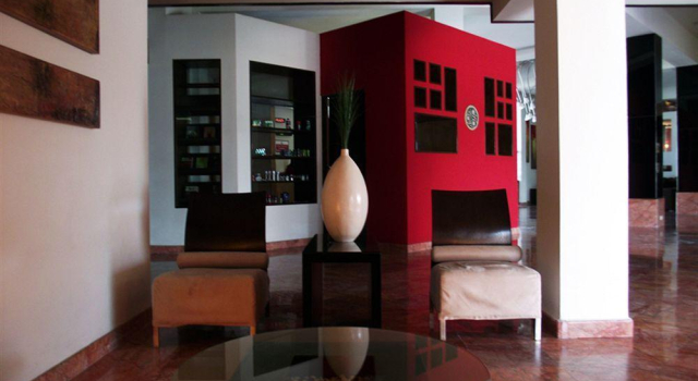 Hotel Colon Plaza Business Class